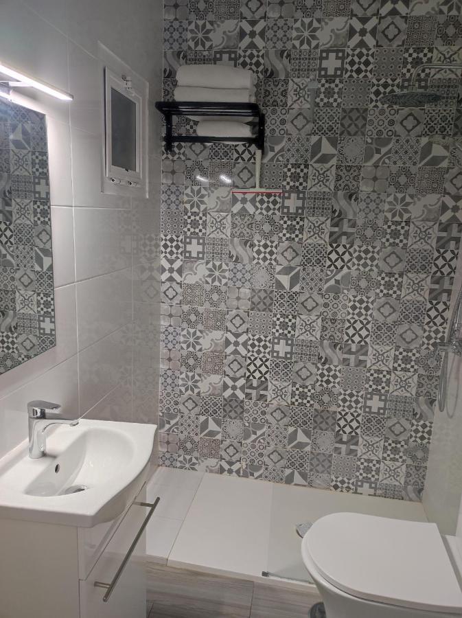Saltillo Alto Gray Studio. Vistas Al Mar Y Piscina Τορρεμολίνος Εξωτερικό φωτογραφία
