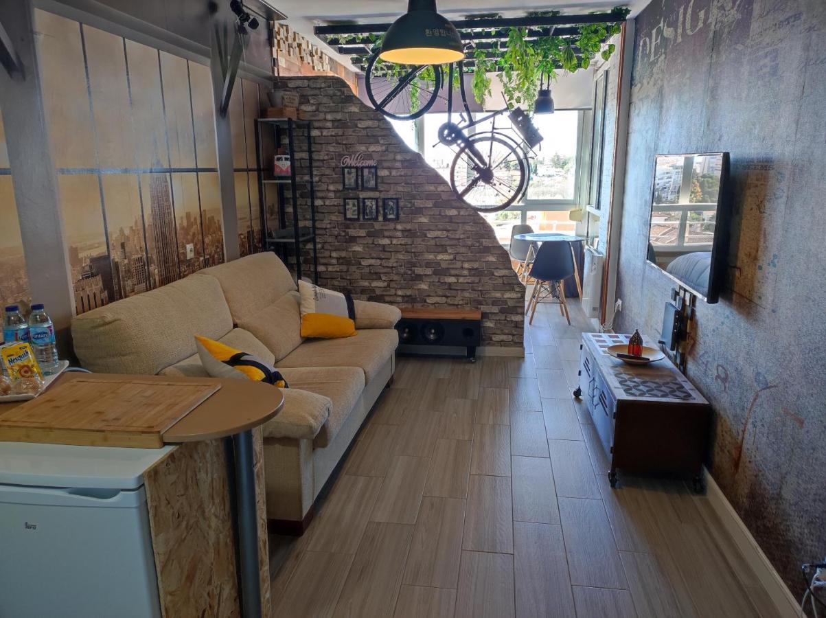 Saltillo Alto Gray Studio. Vistas Al Mar Y Piscina Τορρεμολίνος Εξωτερικό φωτογραφία